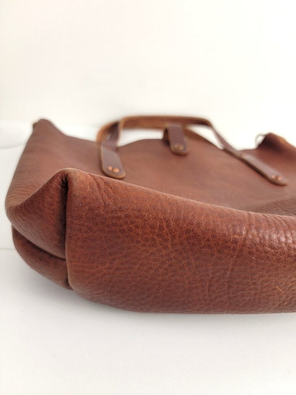 Go Forth Goods Avery Bag Small Saddle - Picture 7 of 8